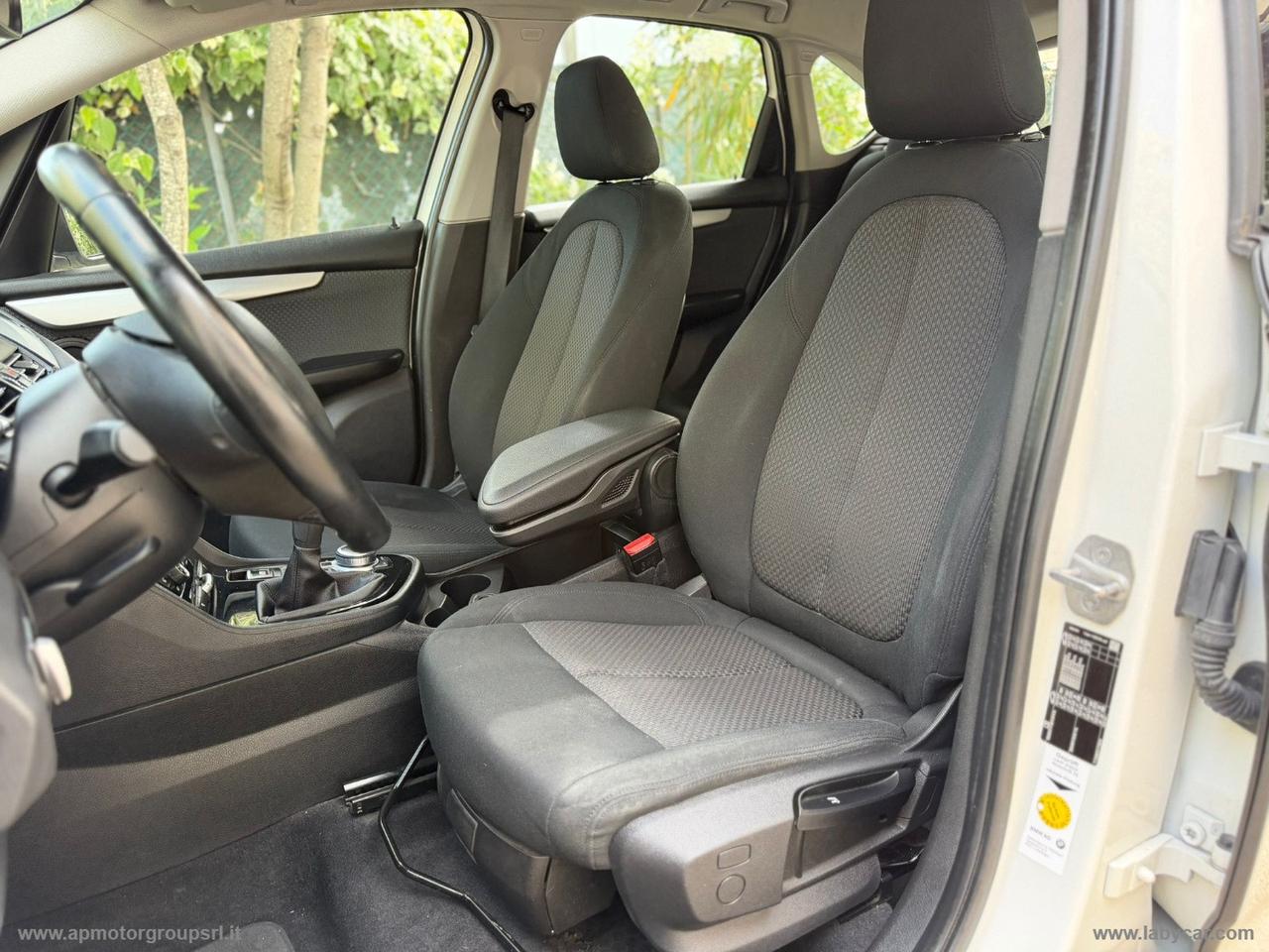 BMW 216d Active Tourer Business ADVANTAGE