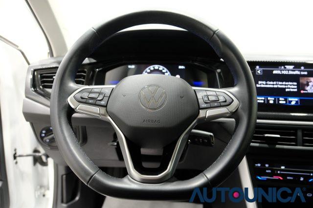 VOLKSWAGEN Polo 1.0 TSI STYLE NEOPATENTATI FARI LED