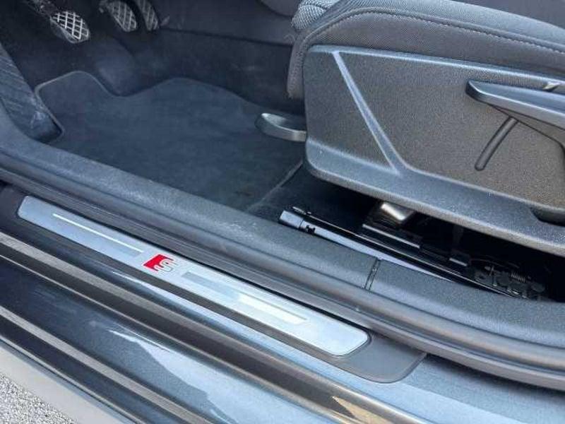 Audi A3 Sedan 30 1.0 tfsi S line edition