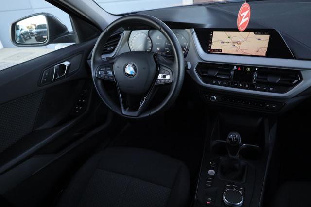 BMW 118 i 5p. Business Advantage