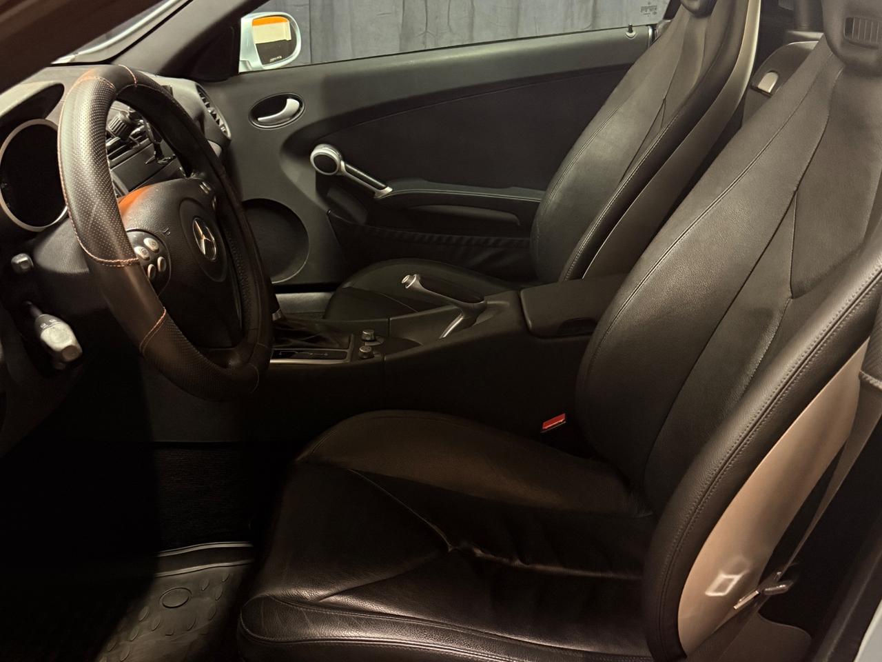MERCEDES BENZ SLK 200 AMG ISCRITTA ASI IN CONDIZIONI DA VETRINA.