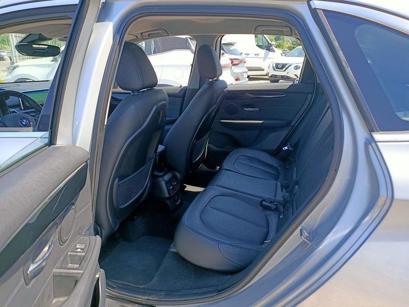 BMW Serie 2 Active Tourer 218d Luxury Auto 218d Active Tourer Luxury auto