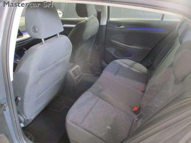 VOLKSWAGEN Golf Golf VIII 2.0 tdi Life 115cv - GD571XP