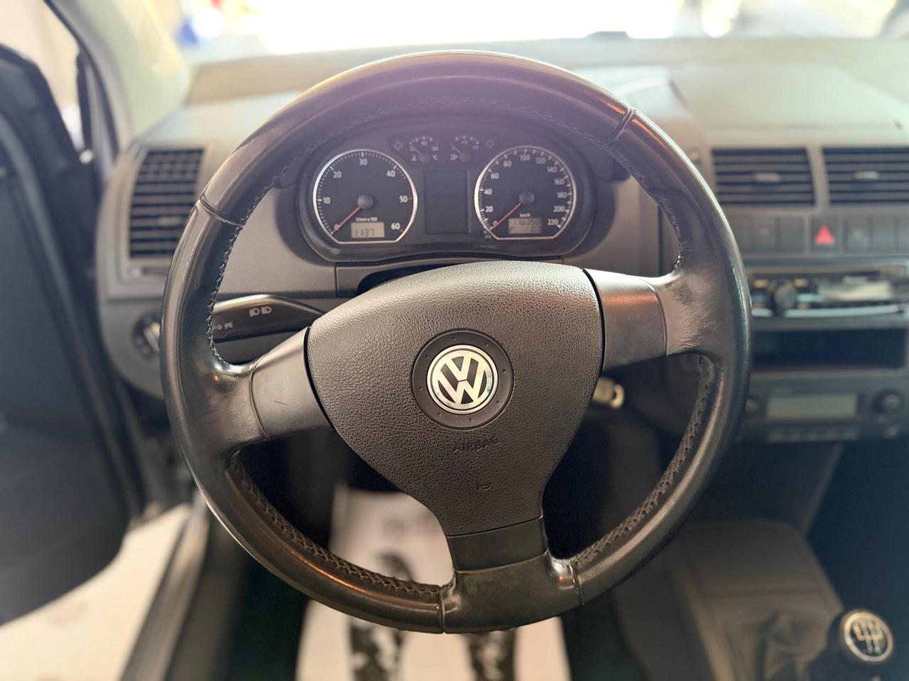 Volkswagen Polo 1.4/80CV TDI 5p. Sportline NEOPATENTATI