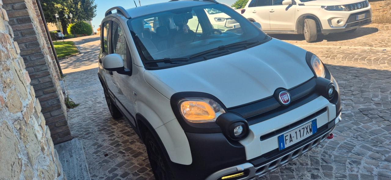 Fiat Panda Cross 1.3 MJT 80 CV 4x4 NEOPATENTATI