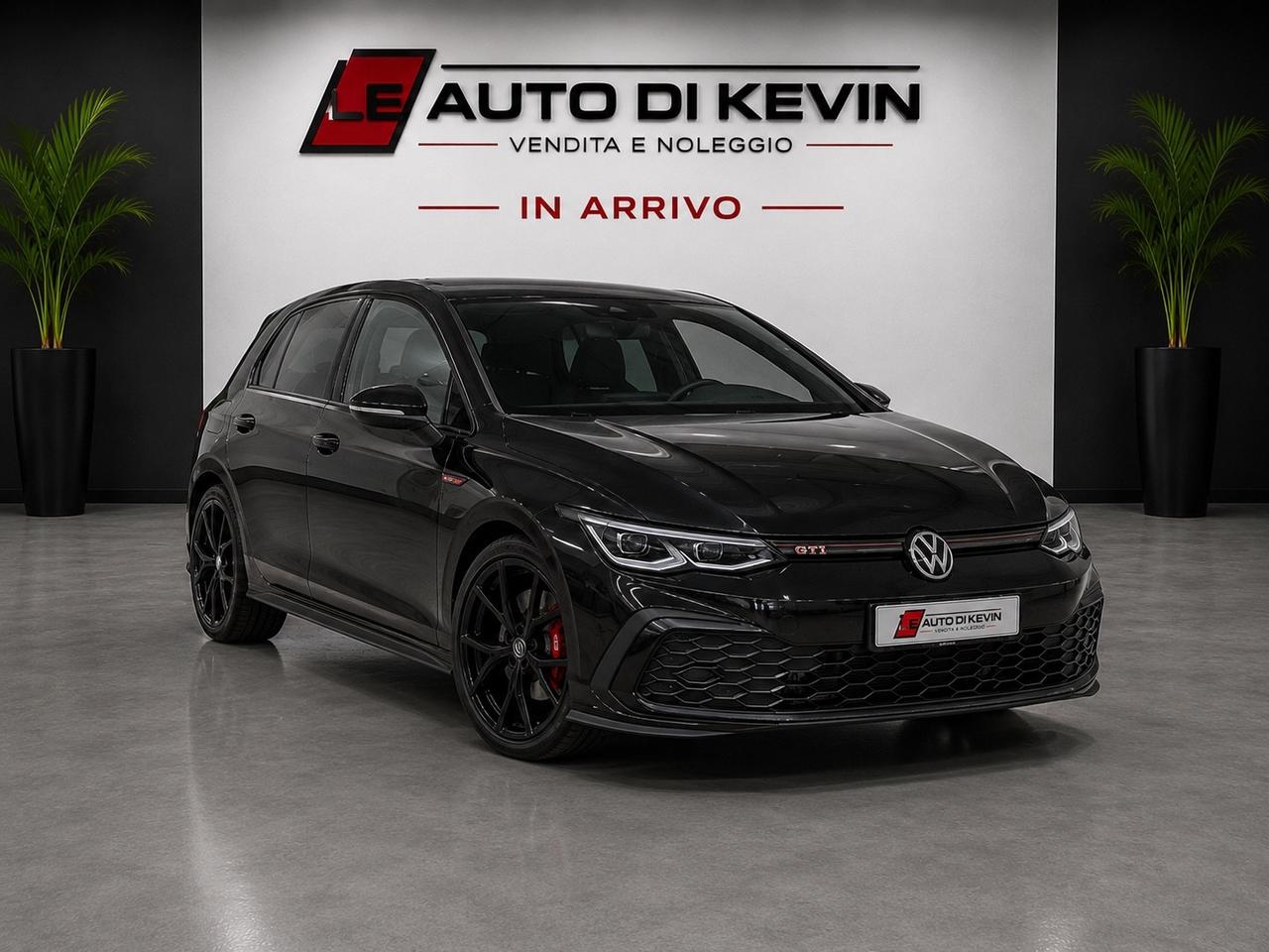 Volkswagen Golf GTI 2.0 TSI DSG PANO/DCC/MATRIX