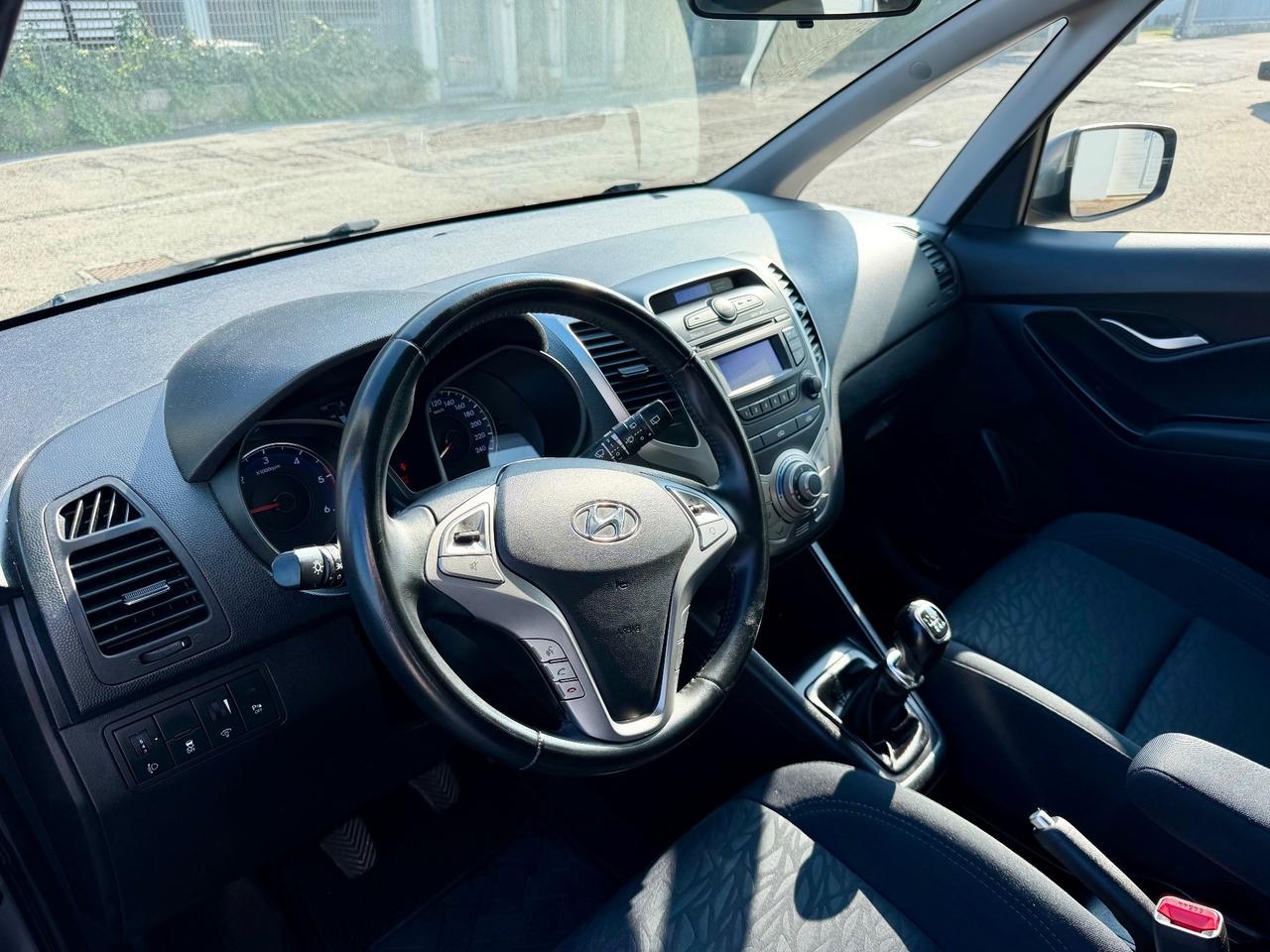 Hyundai iX20 1.4crdi 90cv 2013 91.000km catena sostituita