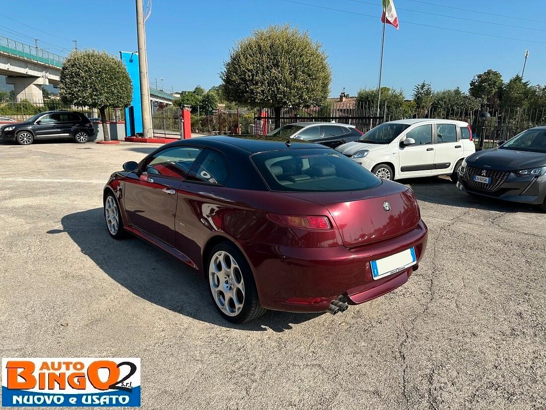 Alfa Romeo GT 1.9 JTDM 16V Distinctive