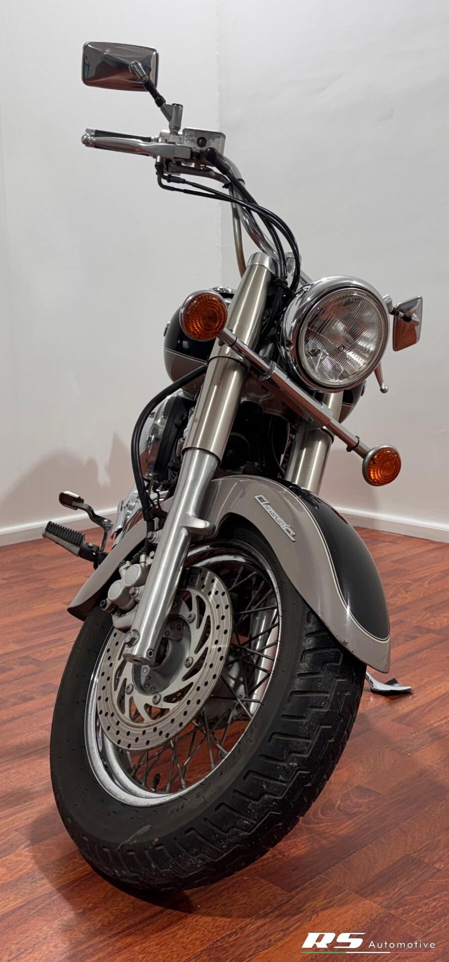 Yamaha XVS 650 Drag Star