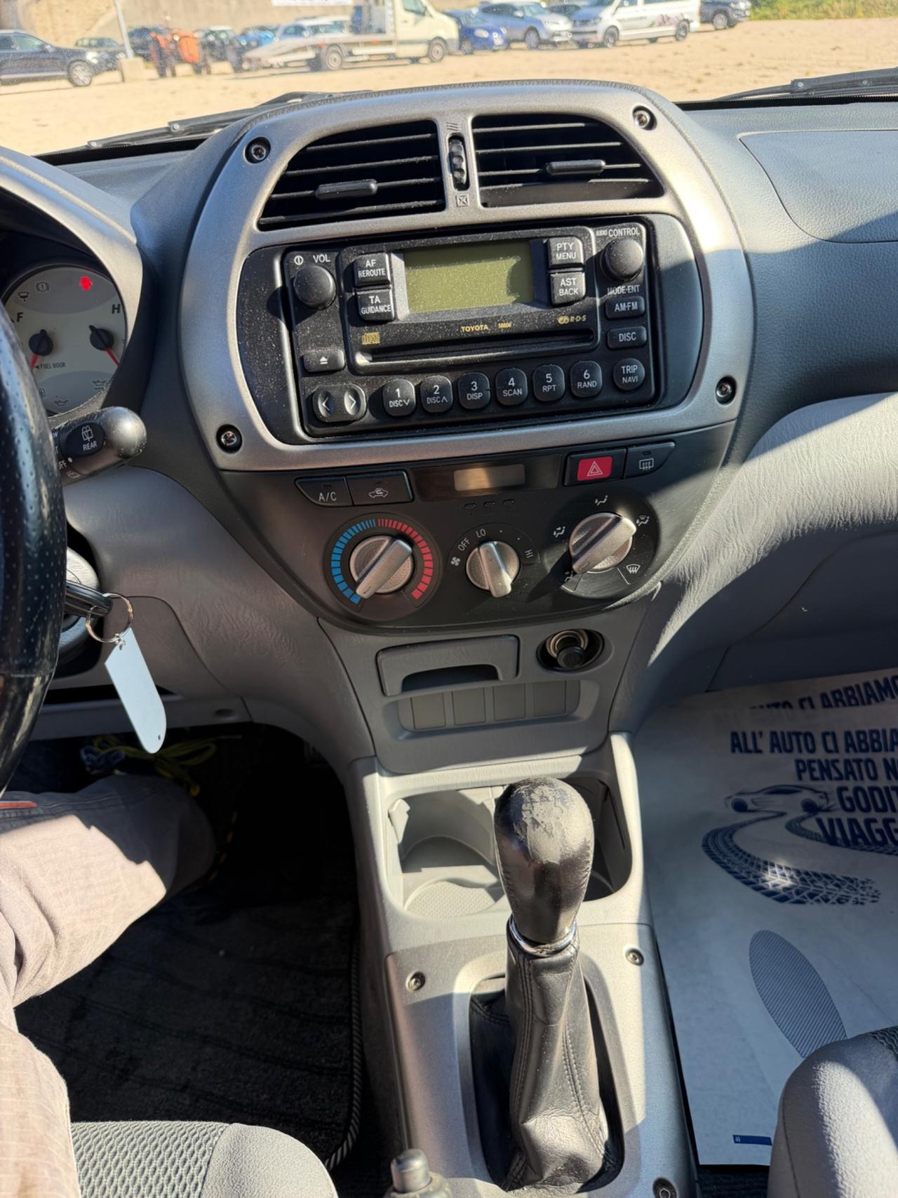 Toyota RAV 4 RAV4 2.0 Tdi D-4D cat 5 porte Sol
