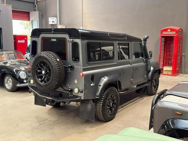 LAND ROVER Defender 110 2.5 Td5 cat S.W. SE