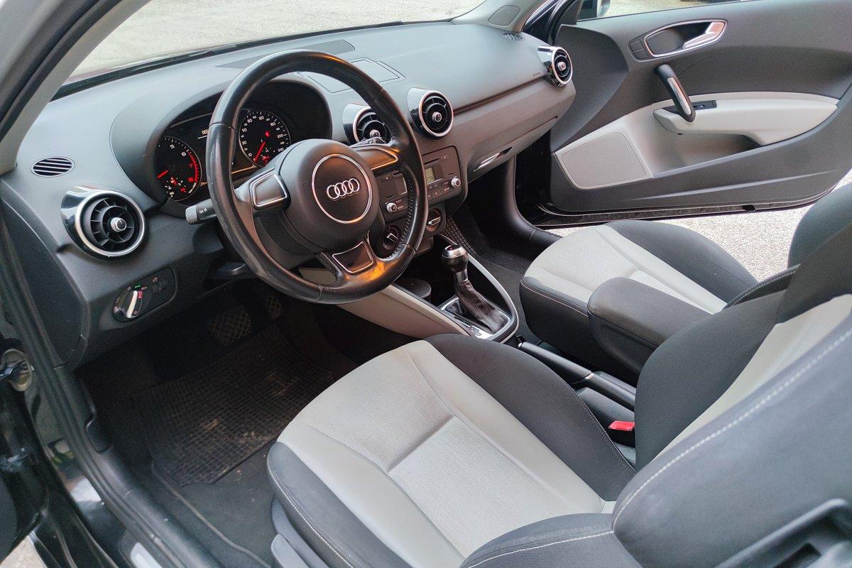 AUDI A1 1.4 TFSI S tronic Ambition