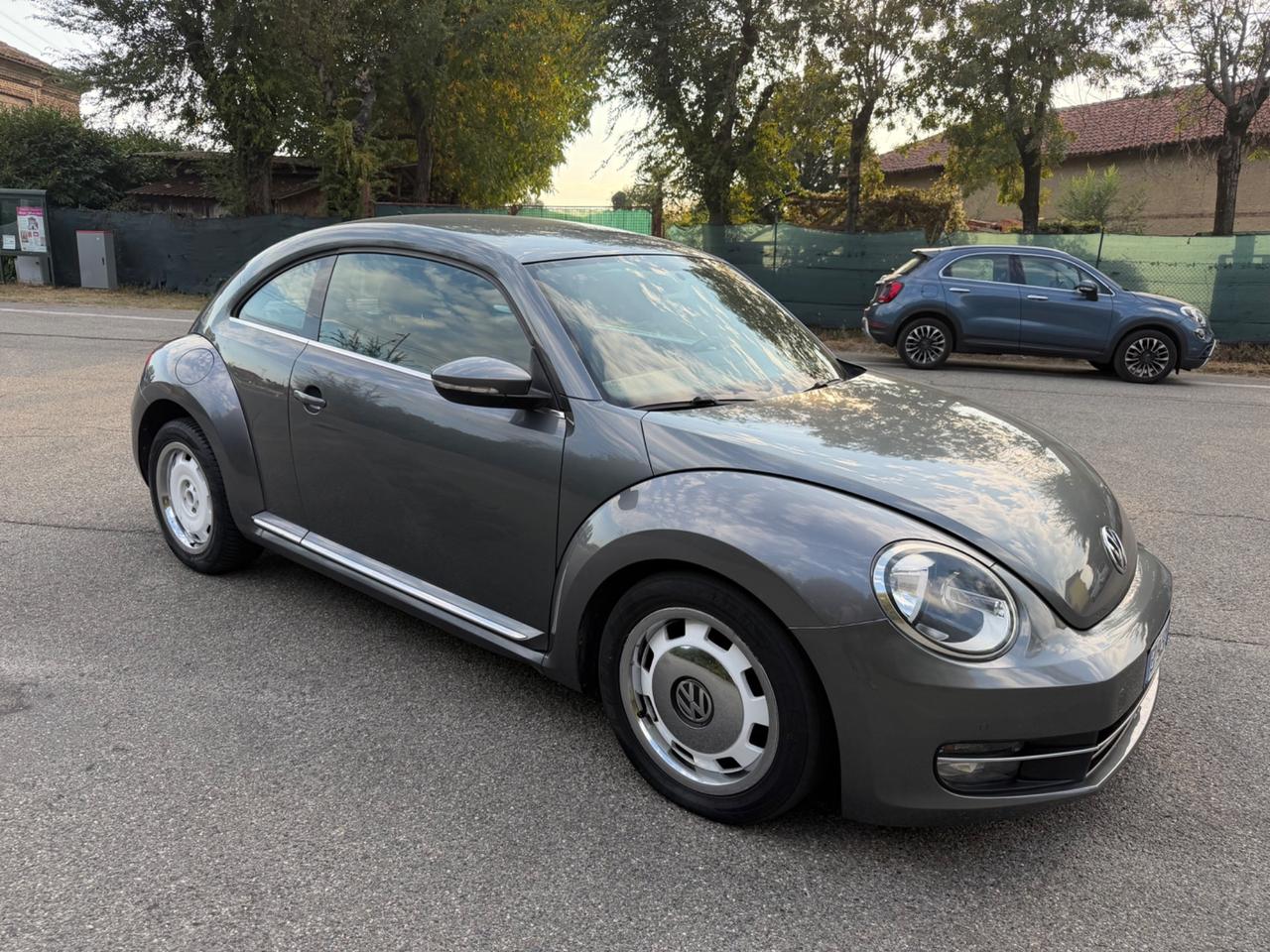 Volkswagen Maggiolino 1.6 TDI Design