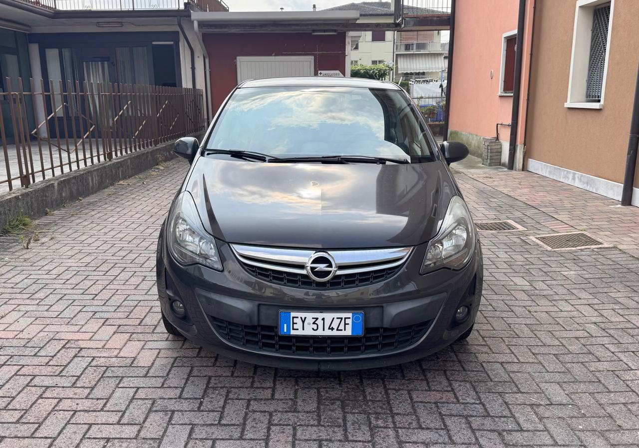 Opel Corsa 1.2 Benzina - GPL Ok Neopatentati