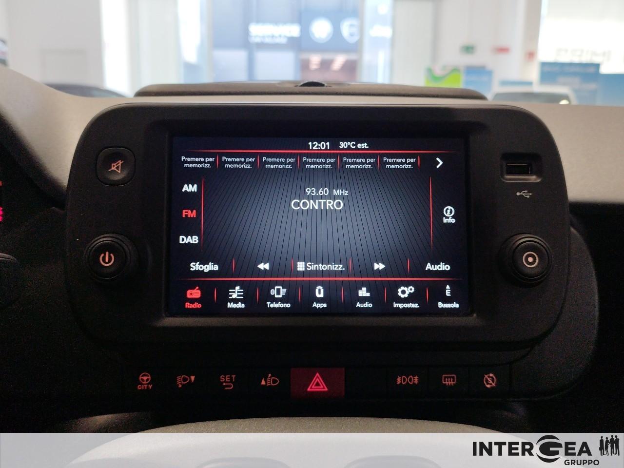 FIAT Panda 1.0 firefly hybrid Cross s&s 70