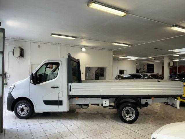 RENAULT Master T35 2.3 dCi 145 TC TP RG L3 Cassone Energy Ice