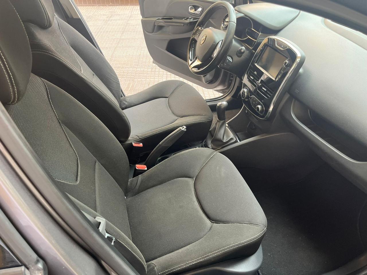 Renault Clio 1.5 dCi 8V 75CV Wave