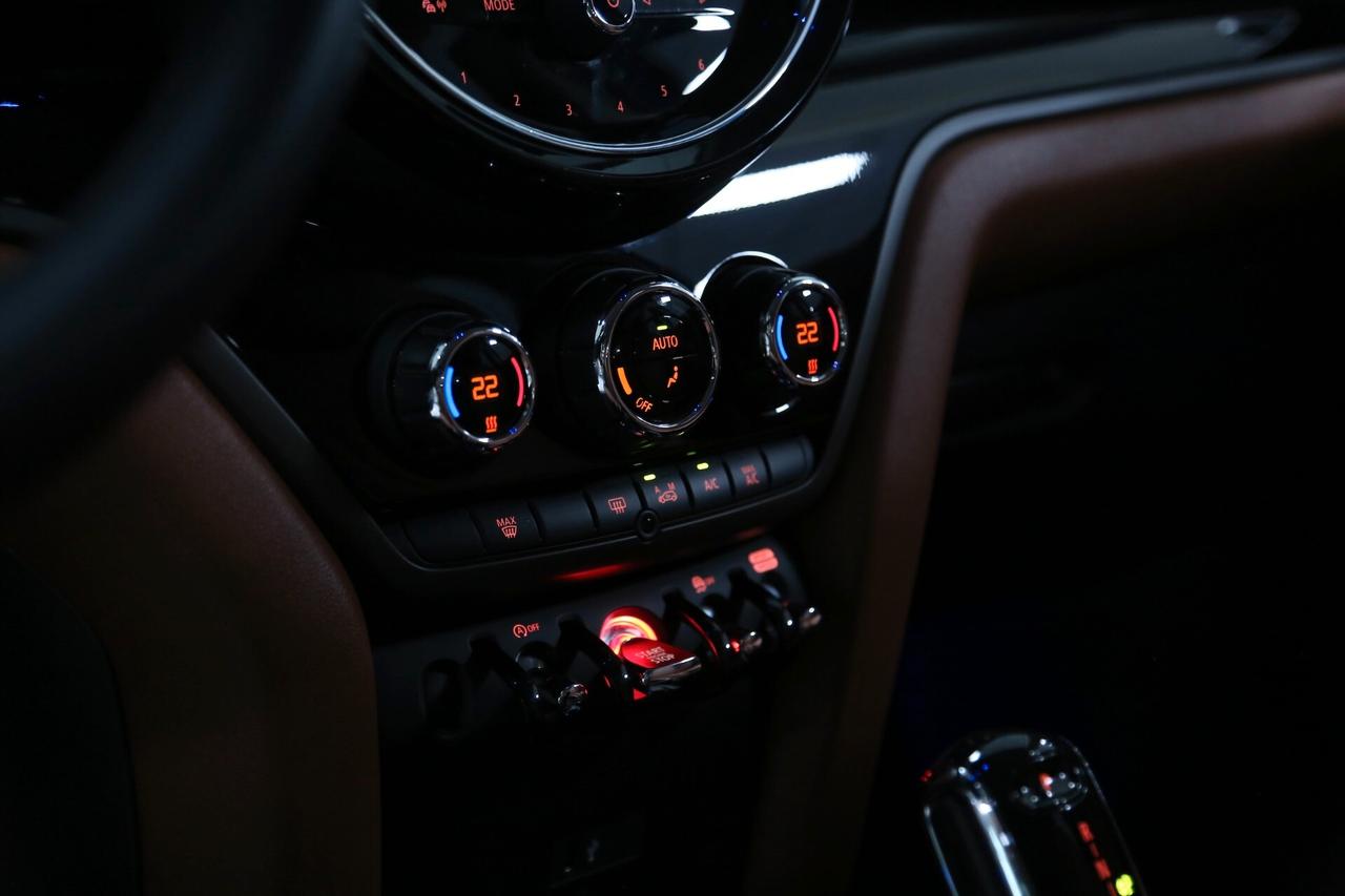 Mini Countryman Cooper SD ALL4 Yours auto