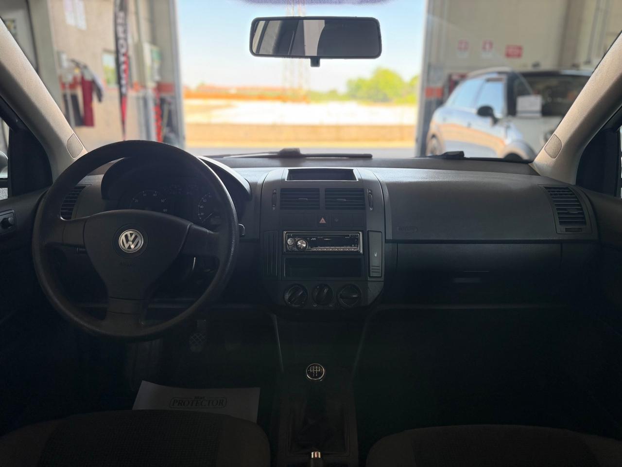 Volkswagen Polo 1.4/80CV 16V 5p. Comfortline NEOPATENTATI