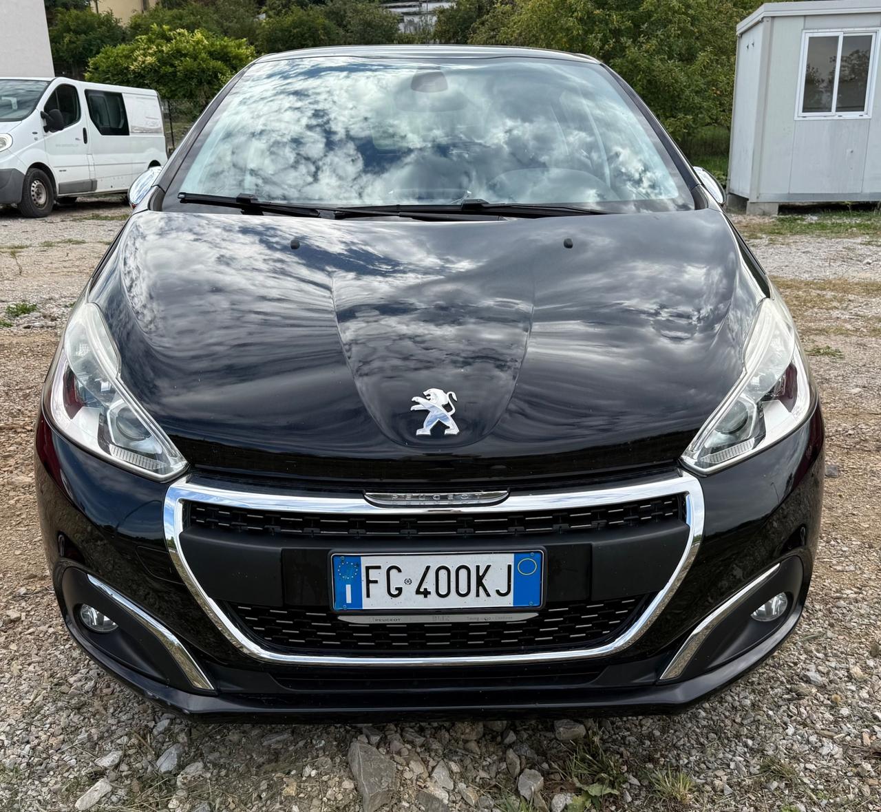 Peugeot 208 BlueHDi 75 5 porte Allure