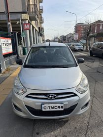 Hyundai i10 69 cv benz 1.1 Like