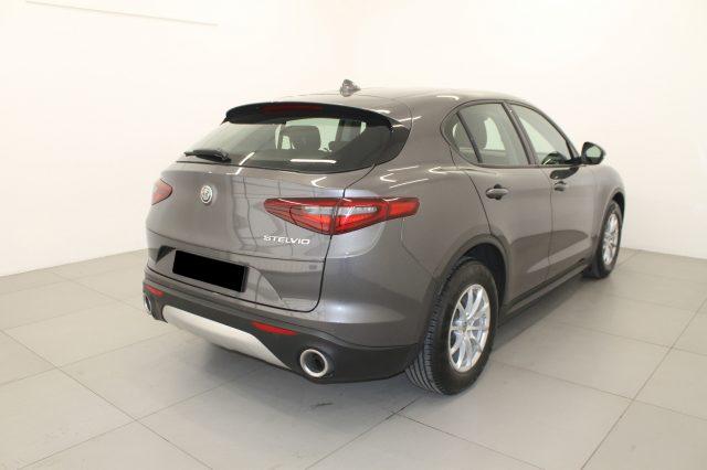 ALFA ROMEO Stelvio 2.2 Turbodiesel 150 Cv. AT8 RWD Business