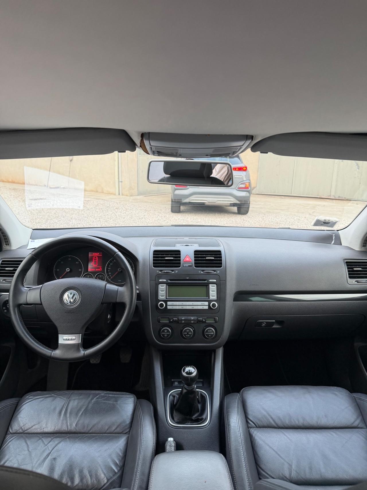Volkswagen Golf 1.9 TDI DPF 5p. 5m. GT Sport