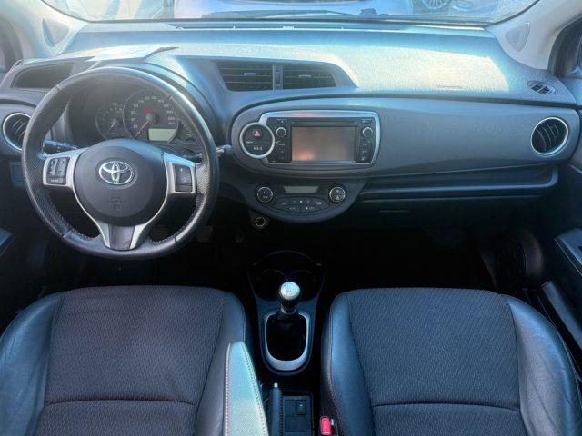 TOYOTA Yaris 1.3 5 porte Active