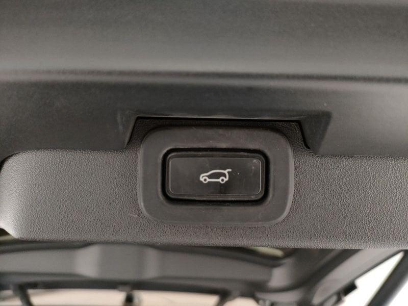 Land Rover Discovery 3.0d i6 mhev R-Dynamic SE awd 249cv 7p.ti auto