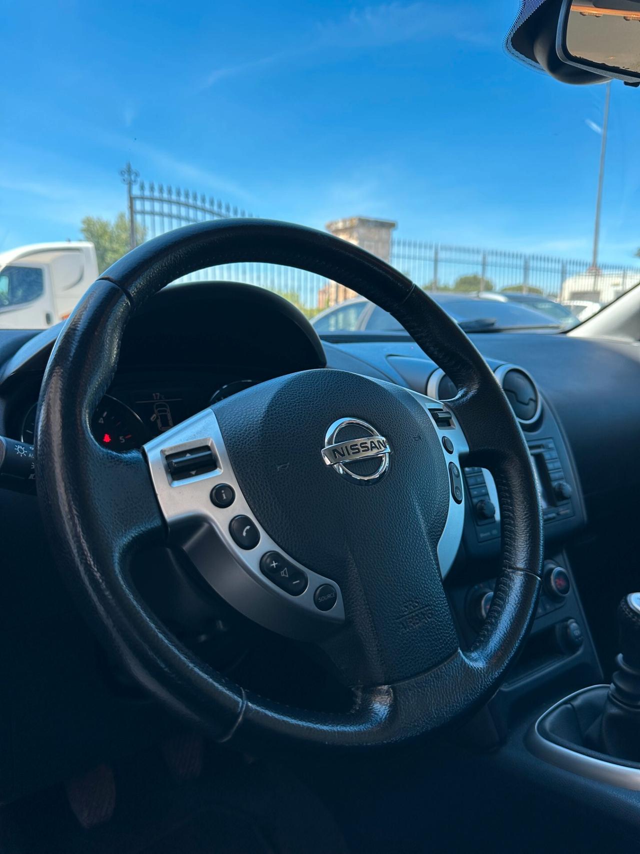 Nissan Qashqai 1.6 dCi Tekna 130cv RetroCam Garantita