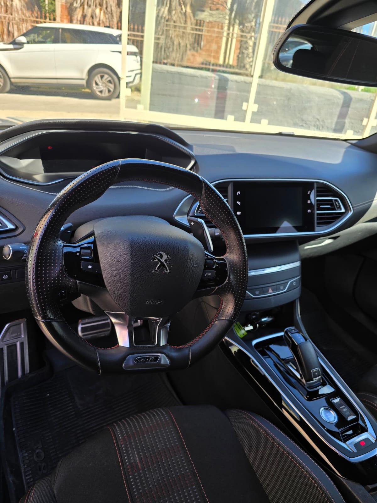 Peugeot 308 PureTech Turbo 130 S&S EAT8 GT