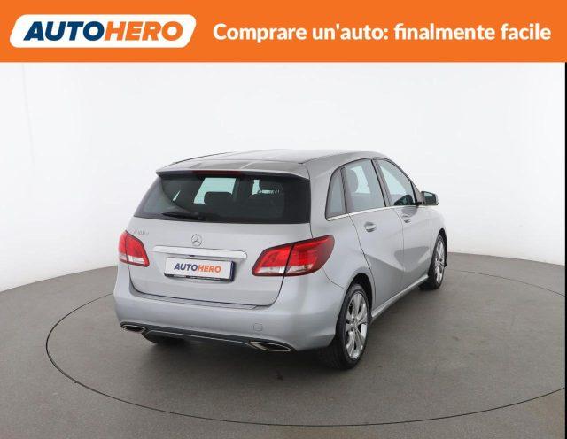 MERCEDES-BENZ B 180 d Sport