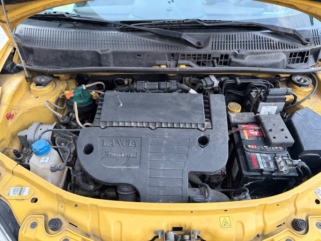 LANCIA YPSILON 1.3 MJT 90CV MOMO-DISIGN