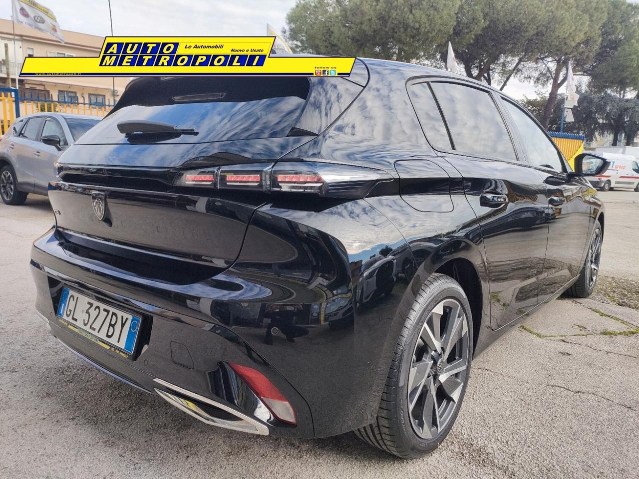 Peugeot 308 1.5 BlueHDi EAT8 Allure (Berlina)