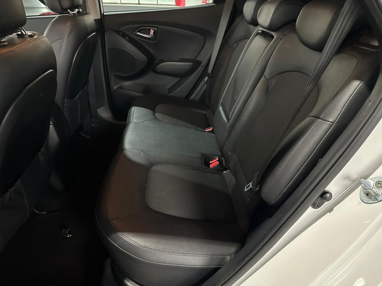 Hyundai iX35 1.7 CRDi 2WD Xpossible