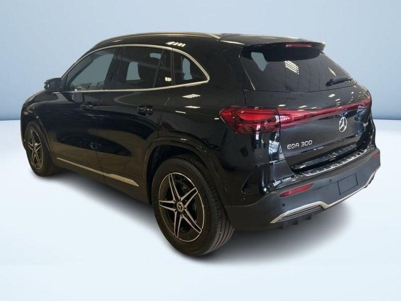 Mercedes-Benz EQA 300 4MATIC AMG Line Advanced