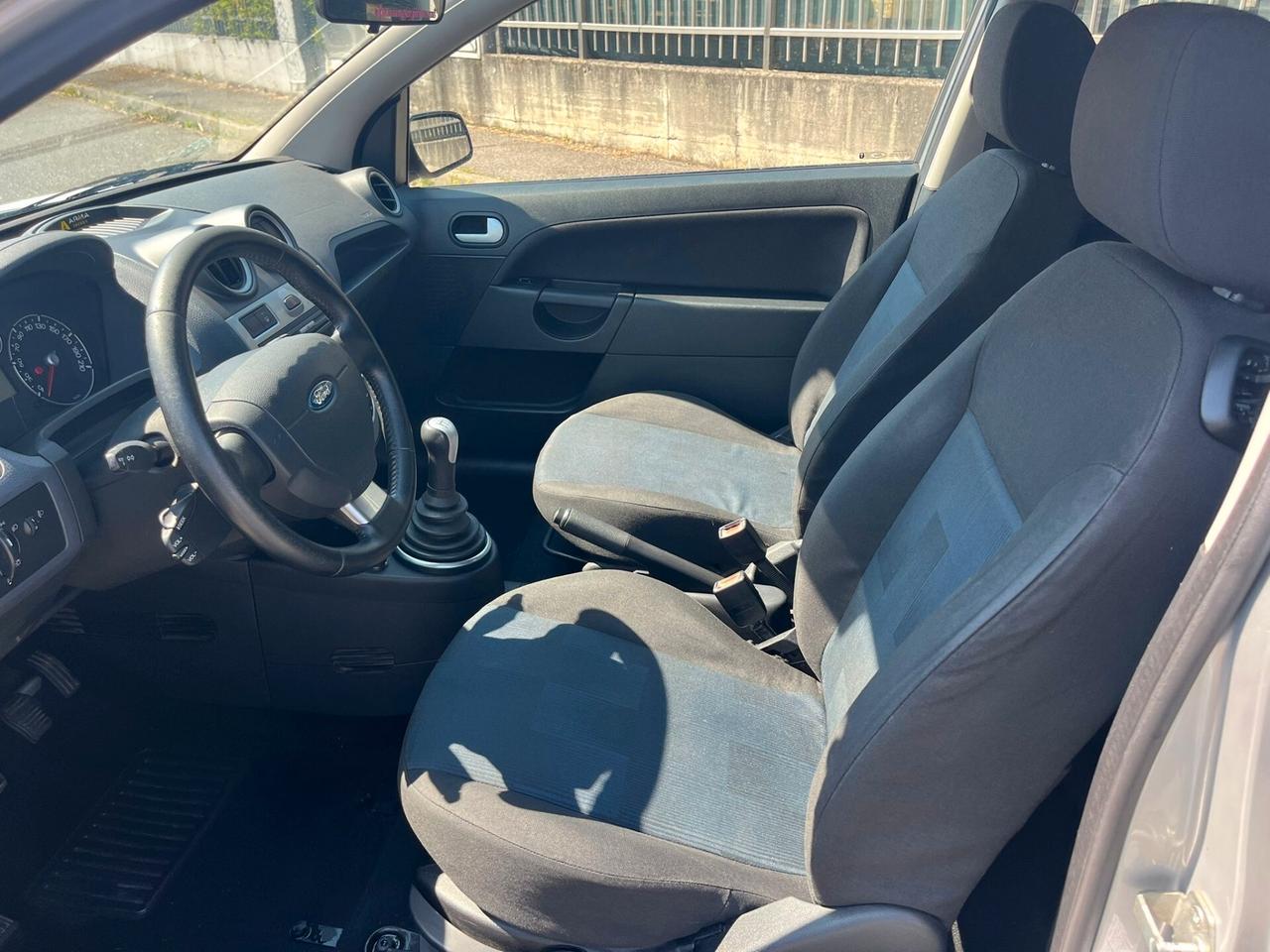 Ford Fiesta 1.4 TDCi 3p. Ghia