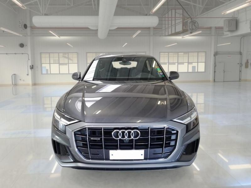 AUDI Q8 50 TDI MHEV 210kW quattro tiptronic Sport