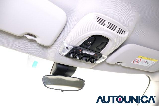 MINI Countryman 1.5 COOPER ESSENTIAL AUTOMATICA