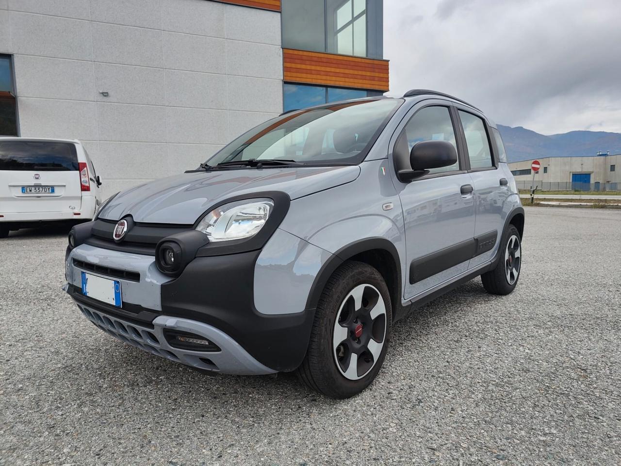 Fiat Panda 1.0 FireFly S&S Hybrid City Cross