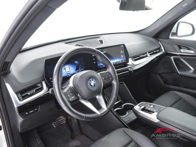 BMW X1 iX1 edrive 20 X-Line