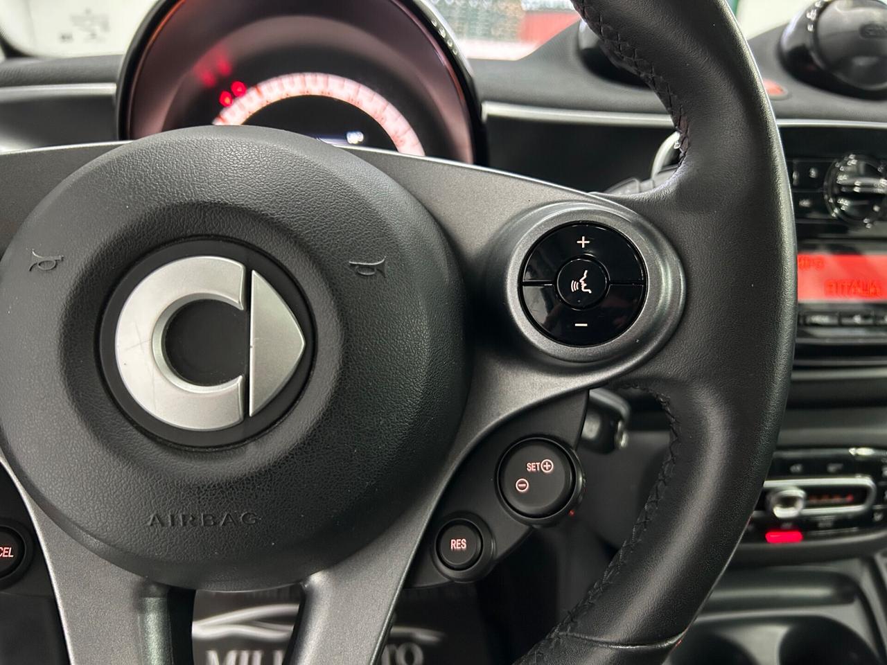 Smart ForTwo 1.0cc 71cv Passion Automatica