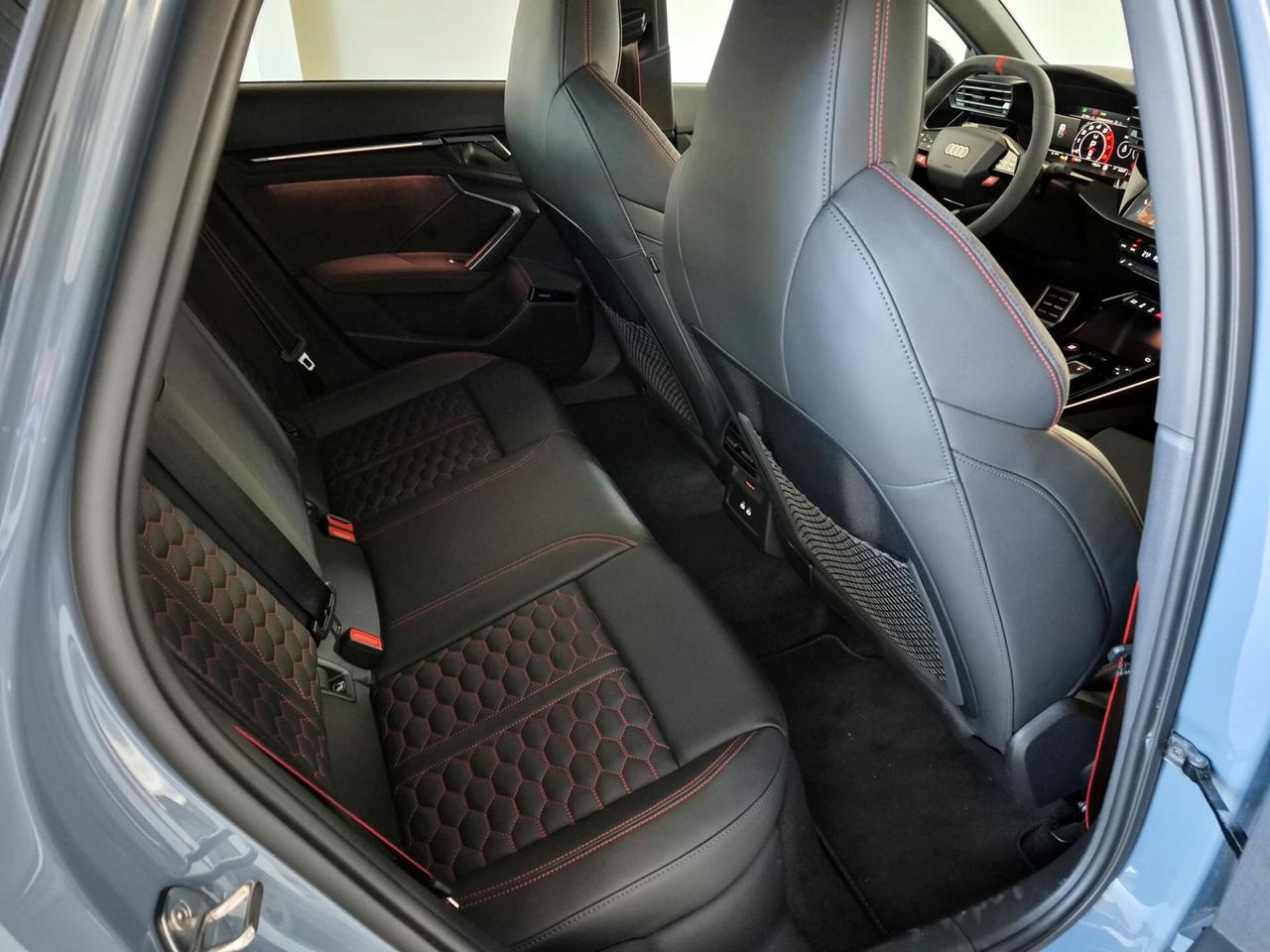 Audi A3 RS3 SPB SCARICHI TETTO MATRIX CARBONIO SONOS PELLE ACC PINZE ROSSE C19 280KM/H