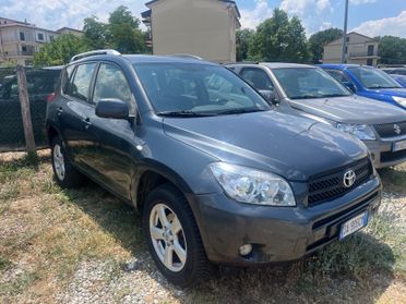Toyota RAV 4 RAV4 2.2 D-4D 136 CV Luxury