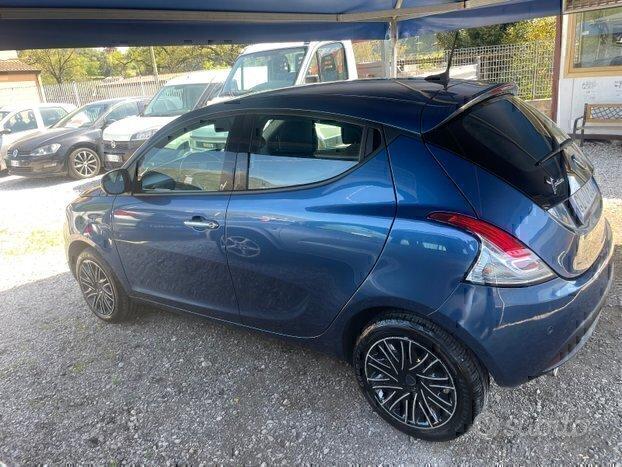 Lancia Ypsilon SET. 2022 SOLO 22000 KM