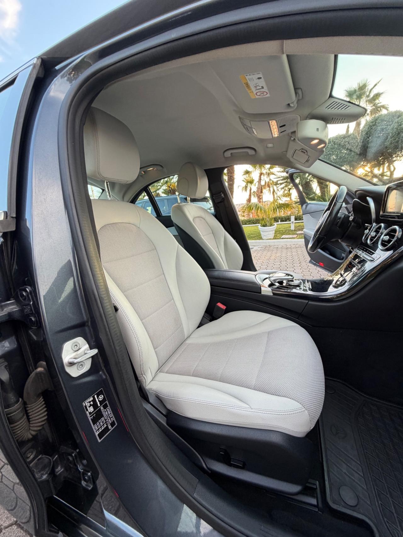 Mercedes-benz C 200 d Premium