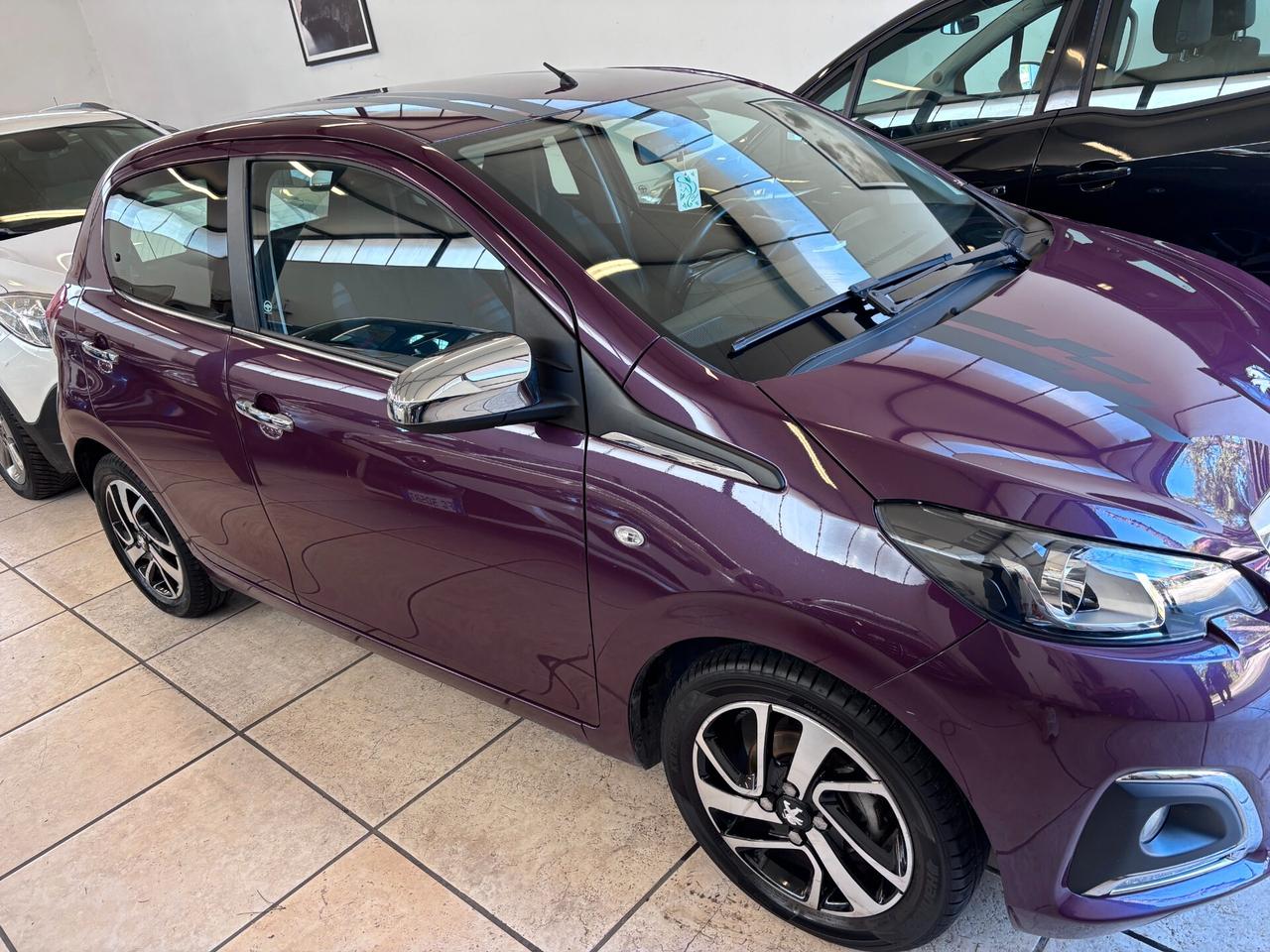 Peugeot 108 PureTech 82 5 porte Allure TOP!