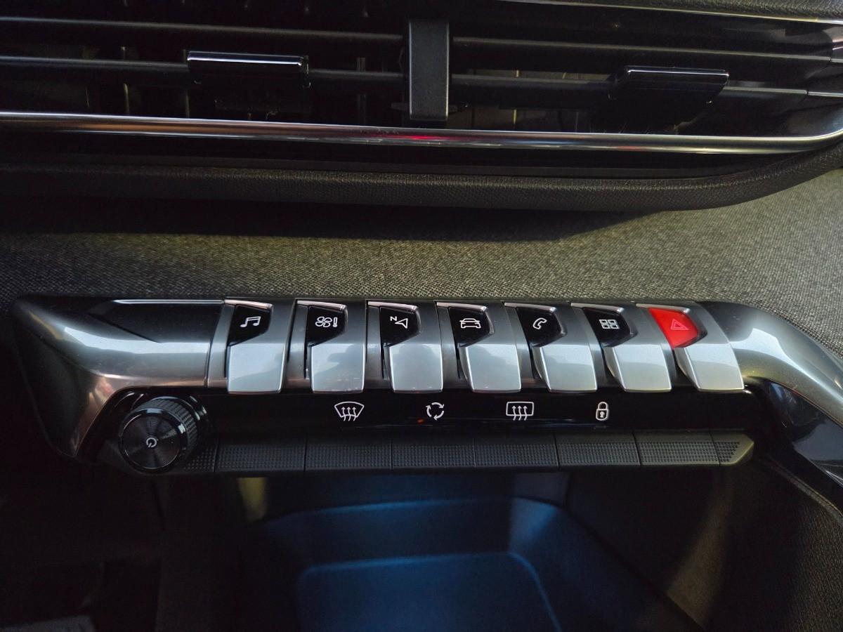 PEUGEOT 3008 1.5 bluehdi Allure s&s 130cv eat8