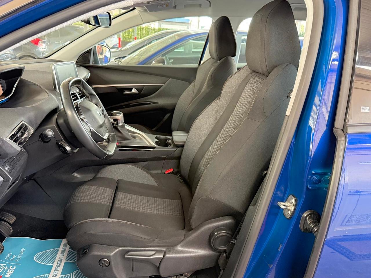 Peugeot 3008 BlueHDi 130 S&S Business