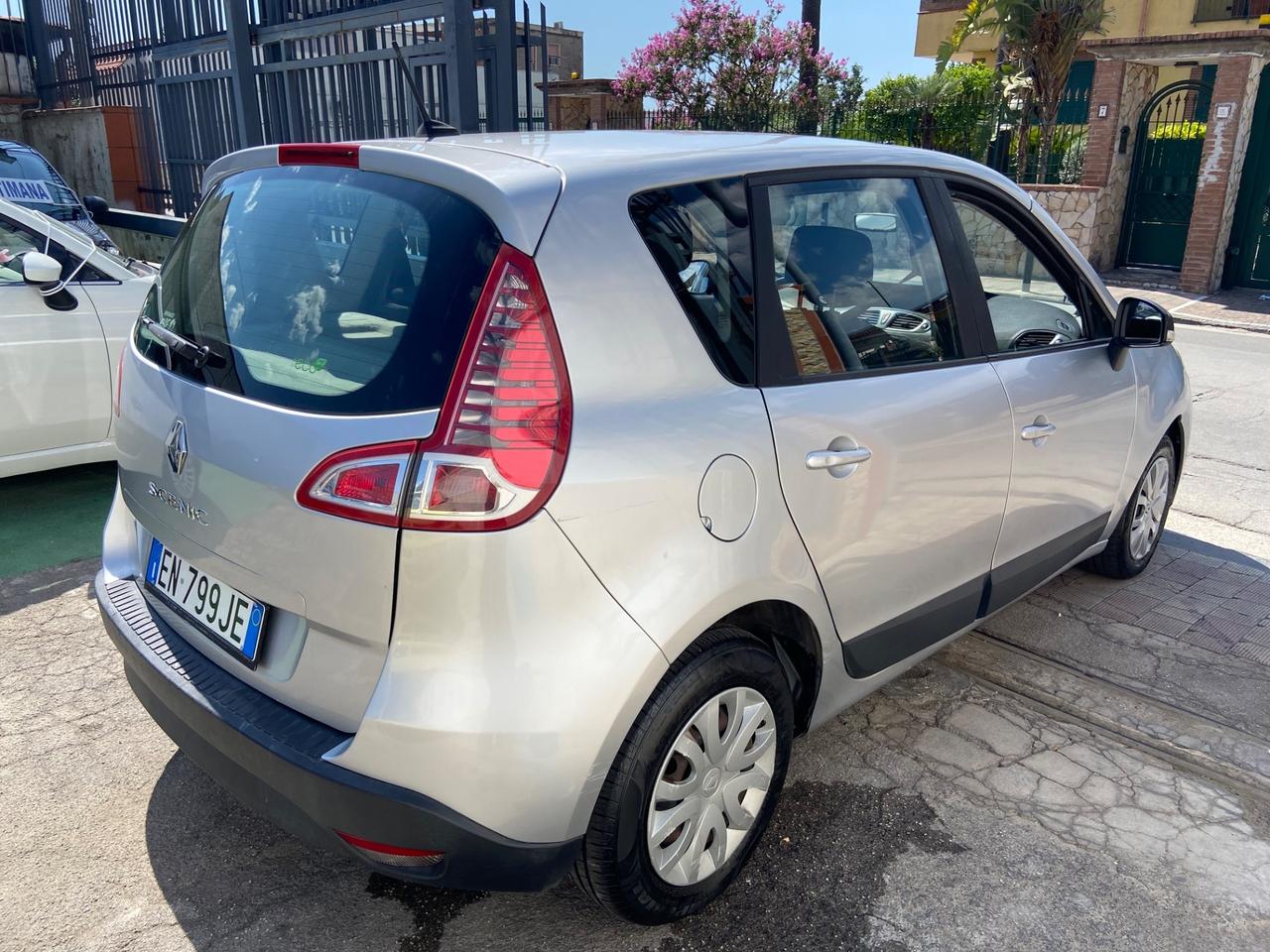 Renault Scenic Renault SCENIC 2009